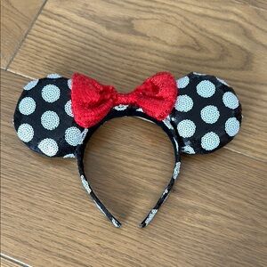 Polka Dot Minnie Mouse Ears Headband with Red Bow